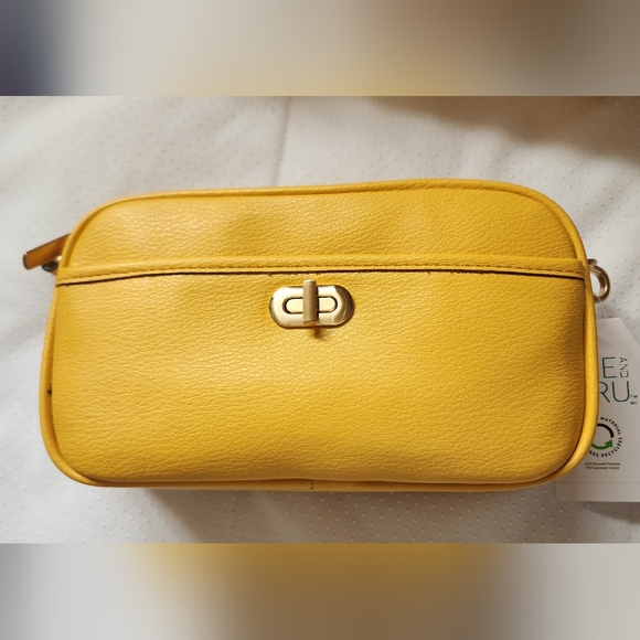 Time and Tru Crossbody Bag/Purse. Color:Yellow. Brand new. - Picture 3 of 10